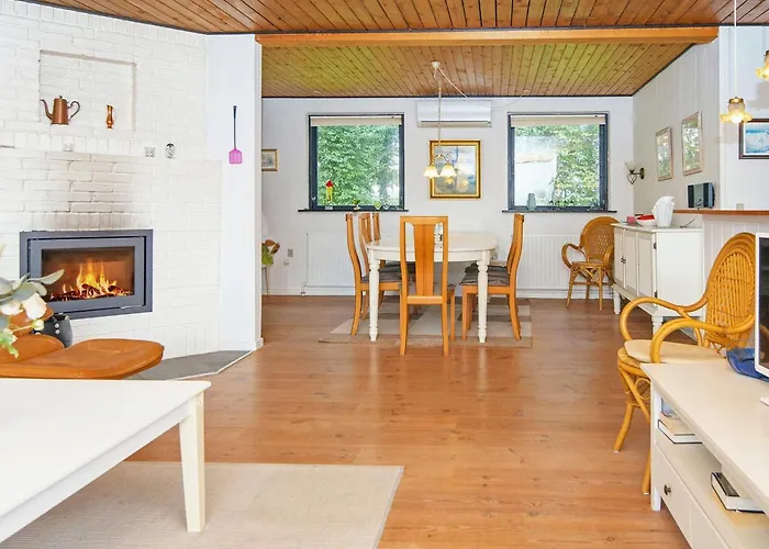 Holiday home 8 Person In Struer-by Traum Struer